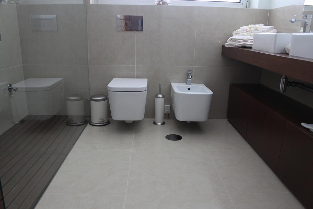 Almenara Suites Guest House Vila Nova de Gaia Exterior photo